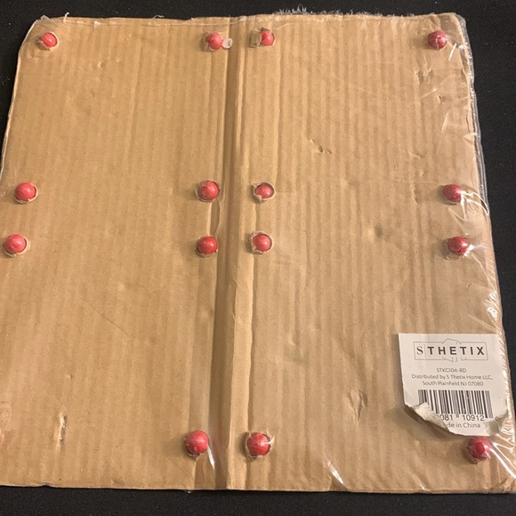 STHETIX set of 4 Metal Coasters - Picture 2 of 3